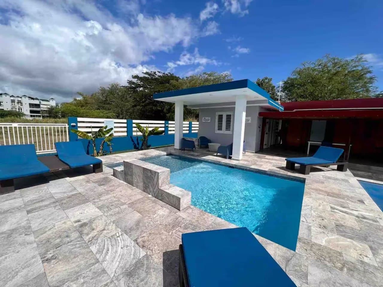 The Pool House @ Boquerón